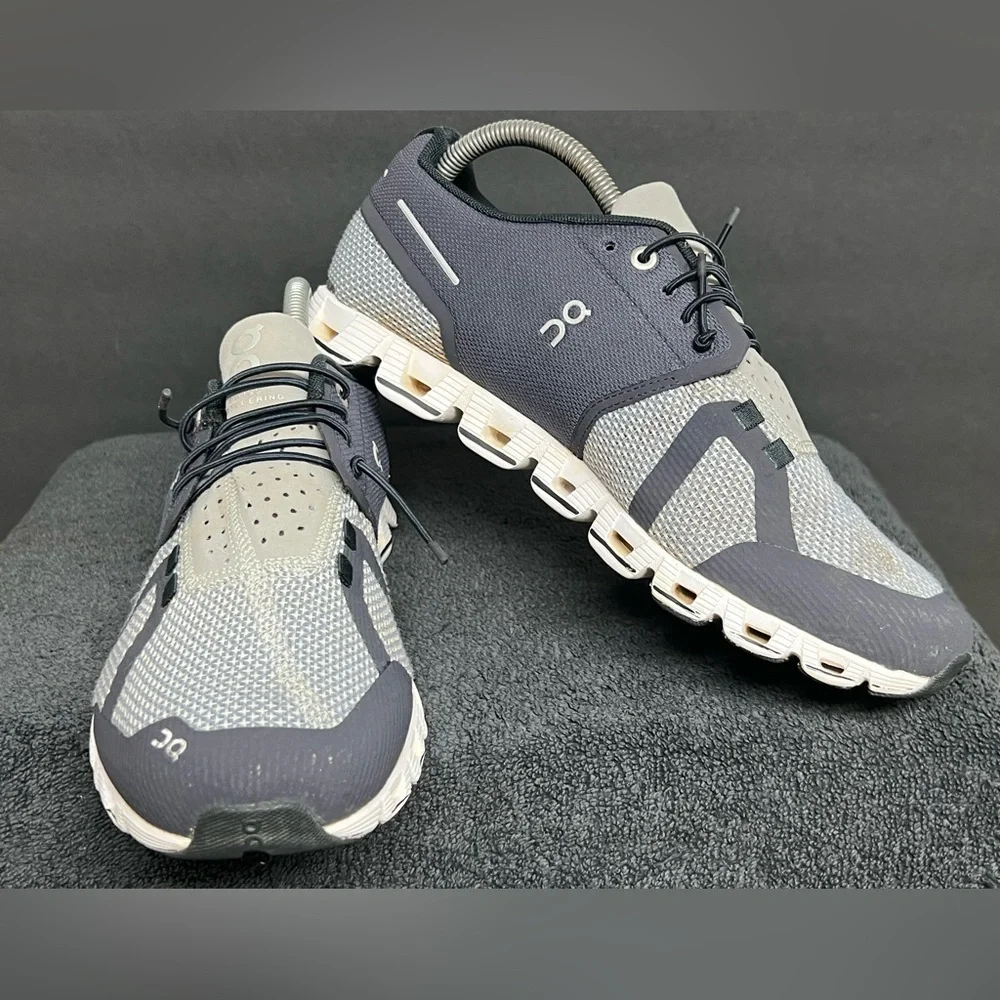 On Cloud Running Navy Blue Gray Comfort Running Sneakers Men’s Shoe SIZE 8 - Picture 3 of 11